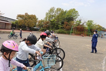 0421-2.JPG